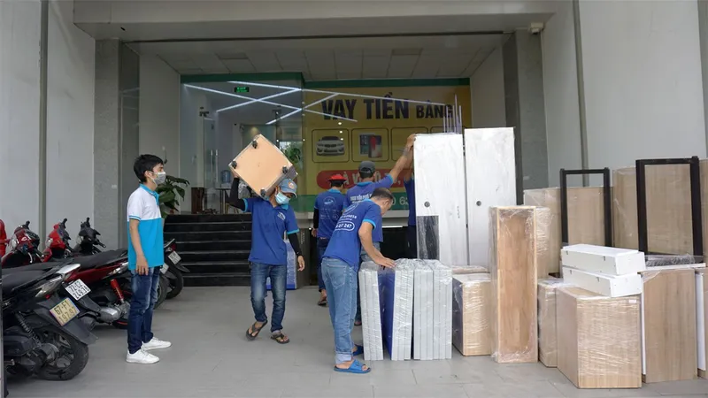 Sản phẩm di doi kho xuong 230218 — Taxi Tải Phú Mỹ - Công Ty TNHH Thương Mại Dịch Vụ PMC Express — MST 0313844548