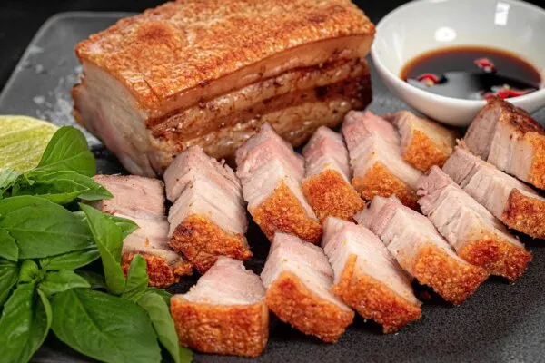 Sản phẩm thit heo quay gion bi bang noi chien khong dau 600x400 — Công Ty TNHH B2S Việt Nam — MST 0313846048