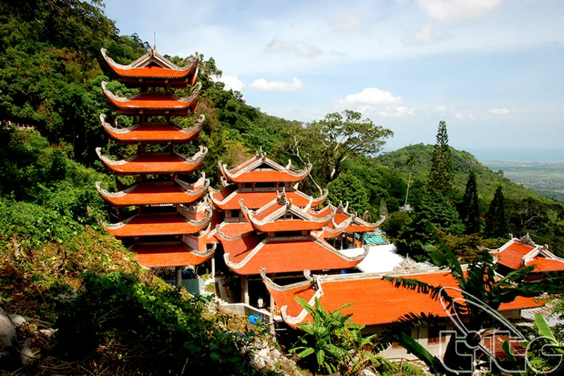 Sản phẩm TACUPHANTHIET — SaigonQueen Travel - Công Ty TNHH Du Lịch Truyền Thông Và Sự Kiện SaigonQueen — MST 0313892005