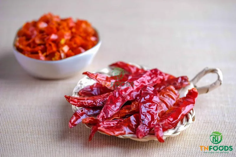 Sản phẩm Ớt sấy nguyên trái Dried chiliwhole Web 1024x683 — Công Ty CP Đầu Tư Và Sản Xuất Nông Sản Trình Nhi — MST 0313903296