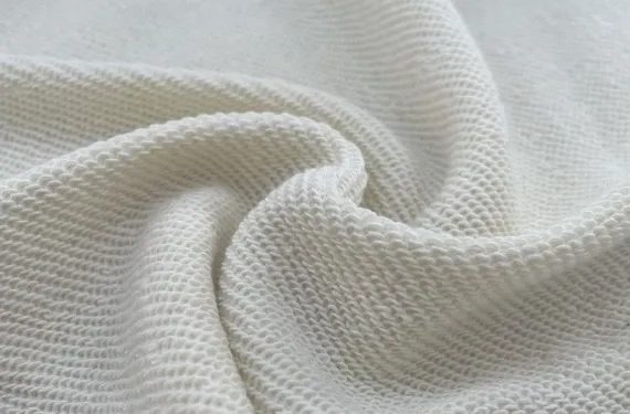 Sản phẩm vai da ca 3 1760585474 — Công Ty CP Đầu Tư Sản Xuất Dệt Kim Trần Đô — MST 0313908142