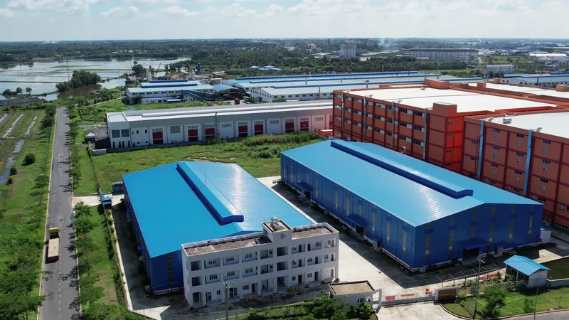 Sản phẩm vlcsnap 2023 11 13 15h07m24s091 — Công Ty Cổ Phần Xây Dựng Và Kết Cấu Thép Đại Tín — MST 0313911610