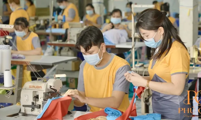 Sản phẩm Screenshot 2025 09 11 at 11.18.40 — Quần áo Bảo Hộ Lao Động Phú Quý - Công Ty CP Sản Xuất Thương Mại May Phú Quý — MST 0313961851