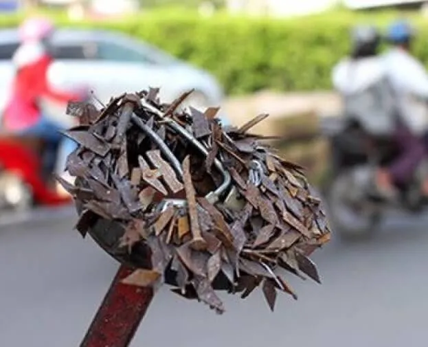 Sản phẩm Rải đinh trên đường — Logo Nhựa Dẻo Sen Vàng - Công Ty TNHH Một Thành Viên Logo Sen Vàng — MST 0313990997
