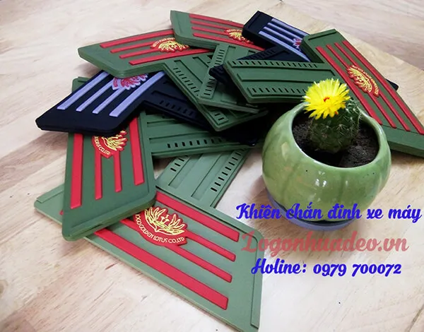 Sản phẩm Tấm chắn đinh xe máy 2 lớp — Logo Nhựa Dẻo Sen Vàng - Công Ty TNHH Một Thành Viên Logo Sen Vàng — MST 0313990997