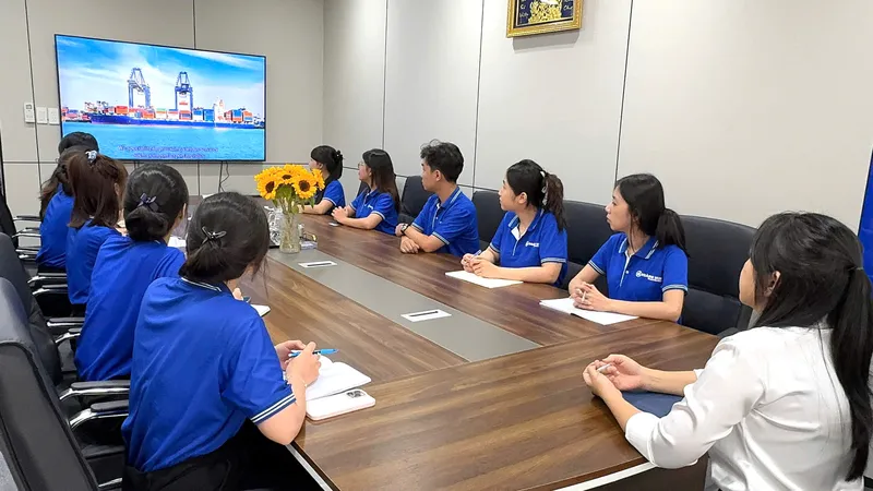 Sản phẩm z6418806505754_5b4652d94851603f8c6113e1c39731c9 — Công Ty TNHH Đầu Tư XNK Vận Tải Hoàng Minh — MST 0314026665