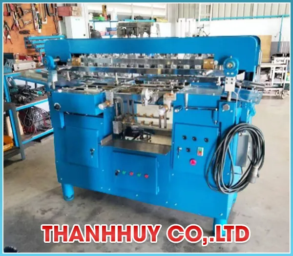 Sản phẩm May dan nhan lon thep — Thành Huy - Công Ty TNHH Cơ Khí Thương Mại Thành Huy — MST 0314126518
