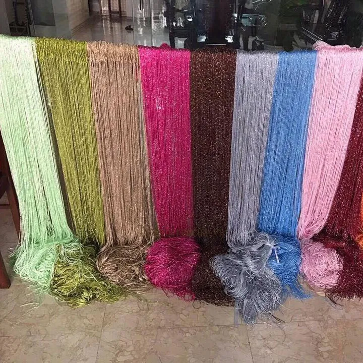 Sản phẩm Rem kim tuyen lap lanh anh sang – diem nhan hoan hao cho phong khach sang trong_17476231671 — Công Ty TNHH Kinh Doanh Nội Thất Quốc Huy — MST 0314136393