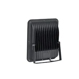 Sản phẩm Den pha chen 1 300x300 — Công Ty TNHH SX TM DV XNK Chiếu Sáng Việt Nam — MST 0314180579