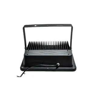 Sản phẩm Den pha chen 2 300x300 — Công Ty TNHH SX TM DV XNK Chiếu Sáng Việt Nam — MST 0314180579