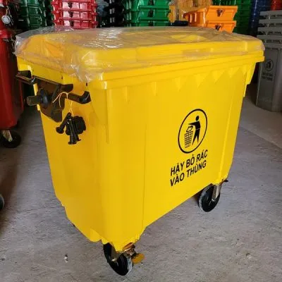 Sản phẩm thung rac y te 660l vang 400x400 — Công Ty TNHH Sản Xuất Việt Xanh — MST 0314192630
