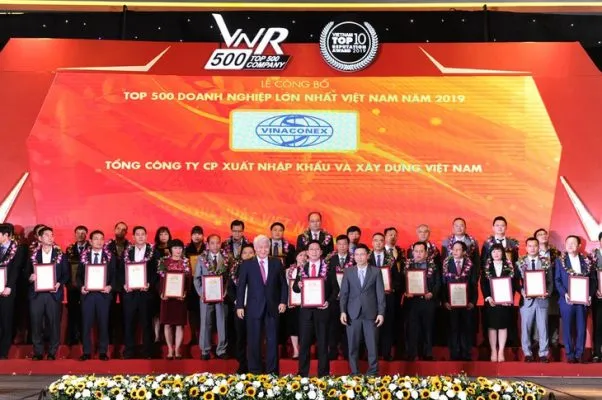Sản phẩm 05_alvo 602x400 — Xe Nâng VinaLift - Công Ty TNHH VinaLift — MST 0314202021
