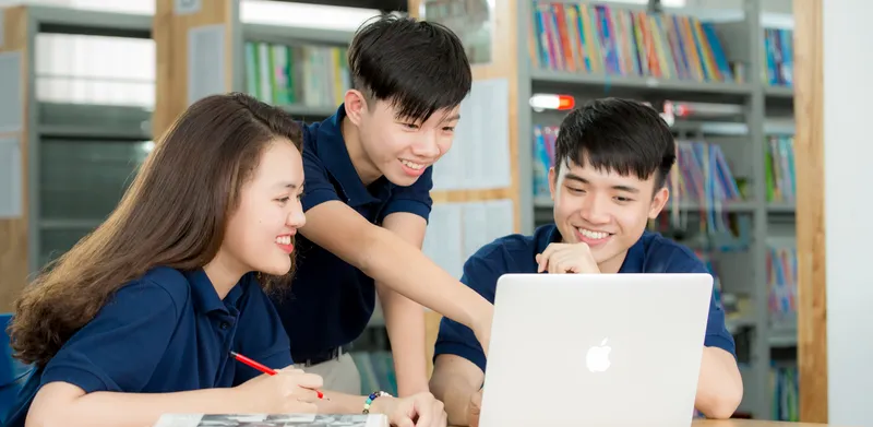 Sản phẩm uk academy 48 5932 5 1 — Trường Quốc Tế Học Viện Anh Quốc UK Academy - Chi Nhánh Hồ Chí Minh — MST 0314206146