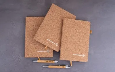 Sản phẩm combo qua tang so but 400x250 — Công Ty TNHH Gift Business — MST 0314213538