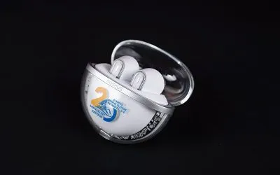 Sản phẩm tai nghe bluetooth cao cap 400x250 — Công Ty TNHH Gift Business — MST 0314213538