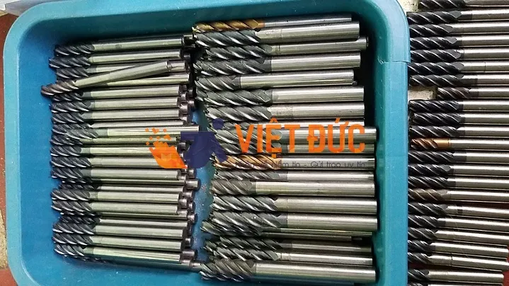 Sản phẩm mua mui khoan hop kim phe lieu — Thu Mua Phế Liệu Việt Đức - Công Ty TNHH Phế Liệu Việt Đức — MST 0314235066