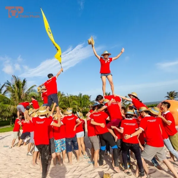 Sản phẩm dong_phuc_du_lich — Đồng Phục Thiên Phước - Công Ty TNHH May Mặc Thiên Phước — MST 0314244198