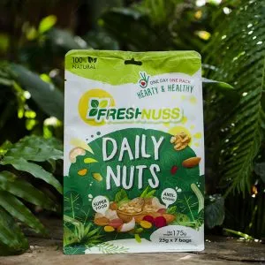Sản phẩm KNST_DAILY NUTS_175g 3 1 300x300 — Bao Bì Khơi Nguồn Sáng Tạo - Công Ty TNHH Khơi Nguồn Sáng Tạo — MST 0314291984