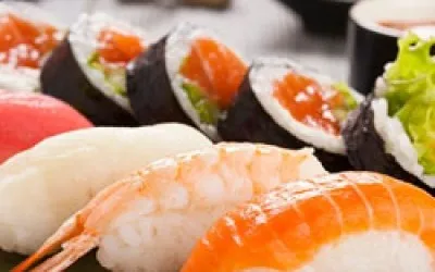 Sản phẩm hop nhua dung sushi 400x250 — Ống Hút Vinam - Công Ty TNHH Sản Xuất Thương Mại Dịch Vụ Vinam — MST 0314302643