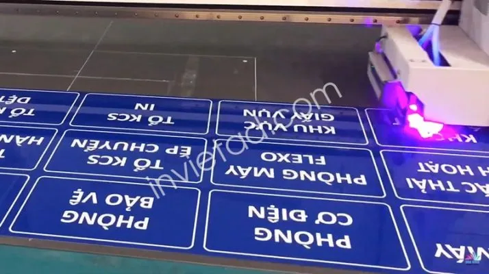 Sản phẩm in uv tren mica 714x400 — Công Ty TNHH Thương Mại Xây Dựng Và Quảng Cáo VIETAD — MST 0314307070