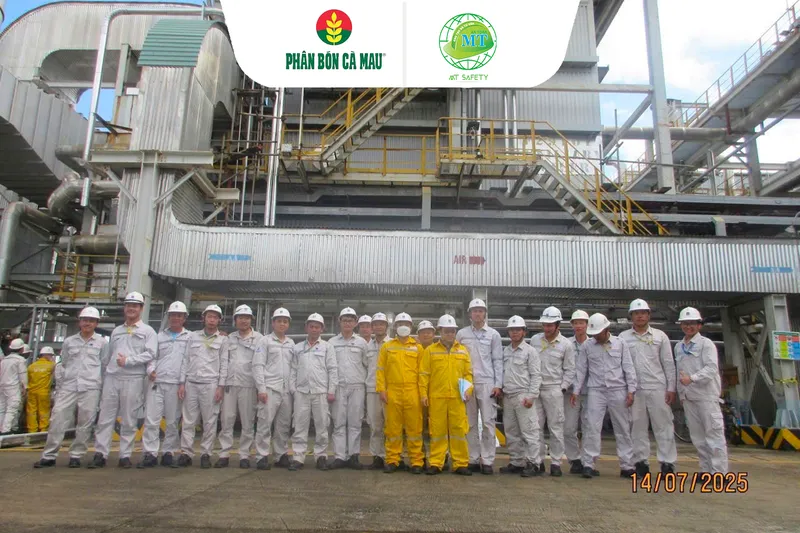 Sản phẩm doi tac phan bon ca mau bia 01 — Công Ty TNHH Đào Tạo Và Tư Vấn An Toàn MT — MST 0314386749