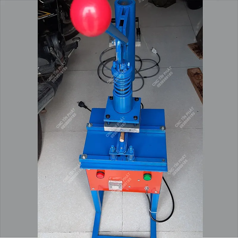 Sản phẩm may dap nhiet de ban in nhiet len da simili cnc tin phat — Cắt Khắc Laser Tín Phát - Công Ty TNHH CNC Tín Phát — MST 0314415333