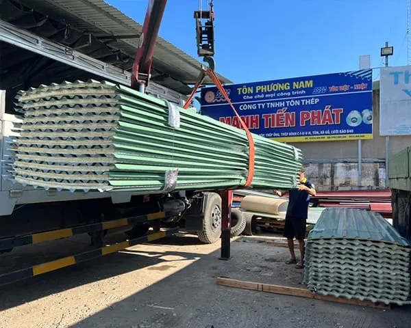 Sản phẩm hinh ton lop ton thep mtp — Tôn Thép MTP — MST 0314454533