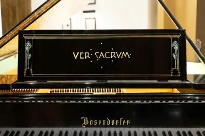 Sản phẩm Nap dan piano Bosendorfer Secession 400x267 — Nhạc Cụ Đức Trí - Công Ty TNHH Âm Nhạc Đức Trí — MST 0314524702