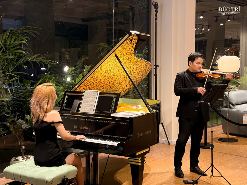 Sản phẩm Duc Tri Piano Boutique la 1 trong nhung thuong hieu piano lon hang dau Viet Nam — Nhạc Cụ Đức Trí - Công Ty TNHH Âm Nhạc Đức Trí — MST 0314524702