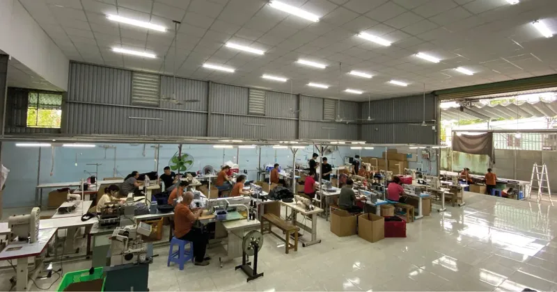 Sản phẩm 1.Xuong may balo tui xach Hung Thinh mobile — Xưởng May Balo Túi Xách Hưng Thịnh - Công Ty TNHH Ziversy — MST 0314565201