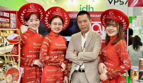 Sản phẩm z4764459018142172f75afcb244e3c017cedd92f1ab4b8 8156 — Nông Sản SUNRISE INS - Công Ty TNHH SUNRISE INS — MST 0314576154