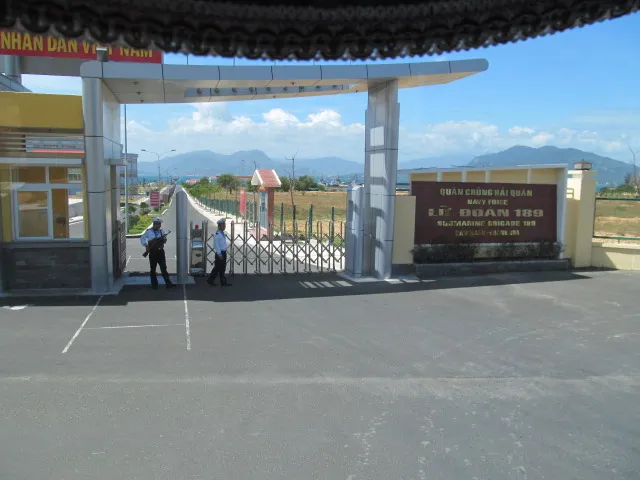 Sản phẩm 6 — Vách Ngăn Vệ Sinh E Com - Công TY TNHH Thương Mại E Com — MST 0314576203
