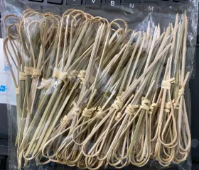 Sản phẩm xien trai tim 704 — Đồ Gia Dụng Tre Sawenco - Công Ty CP Sản Xuất Thương Mại Sawenco — MST 0314602615