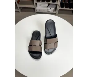 Sản phẩm img0201 9554 — Giày Dép Today - Công Ty TNHH Sản Xuất Thương Mại Xuất Nhập Khẩu Today — MST 0314618397