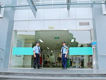 Sản phẩm bao ve toa nha van phong 97d8b92a — Công Ty Cổ Phần Liên Doanh Dịch Vụ Bảo Vệ - Vệ Sĩ Yuki Sepre 24 Group — MST 0314623647