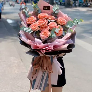 Sản phẩm bó hoa đẹp chúc mừng 360x360 — Công Ty TNHH Hoa Tươi FLOWERSIGHT — MST 0314643481