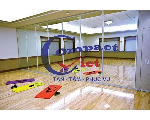 Sản phẩm vach ngan kinh 2 500x400 1 — Vách Ngăn Compact Việt - Công Ty TNHH Đầu Tư Và Xây Dựng 4H — MST 0314691157