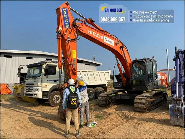 Sản phẩm cho thue xe co gioi 3 — Công Ty TNHH Sài Gòn Ben — MST 0314712142