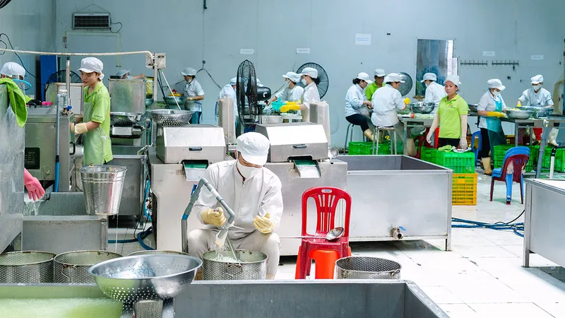 Sản phẩm 6 — Nước Giải Khát Thành Công Vina - Công Ty TNHH Sản Xuất Xuất Nhập Khẩu Thành Công
Vina — MST 0314725751
