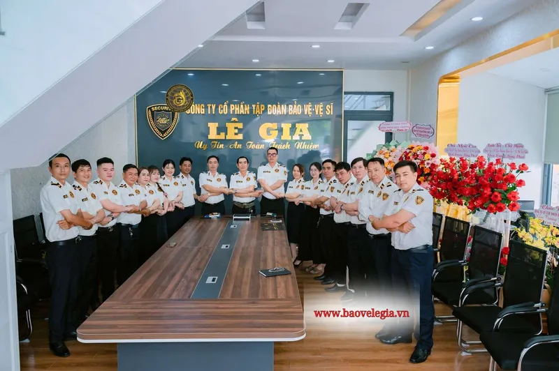 Sản phẩm dich vu bao ve chuyen nghiep 9 — Bảo Vệ Lê Gia - Công Ty Cổ Phần Tập Đoàn Bảo Vệ - Vệ Sĩ Lê Gia — MST 0314737355