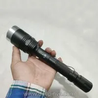 Sản phẩm den pin ultrafre x8 led cree xml t6_200x200 — Đèn Pin Siêu Sáng HMP - Công Ty TNHH TM DV Hóa Chất Hoàng Minh Phát — MST 0314746977