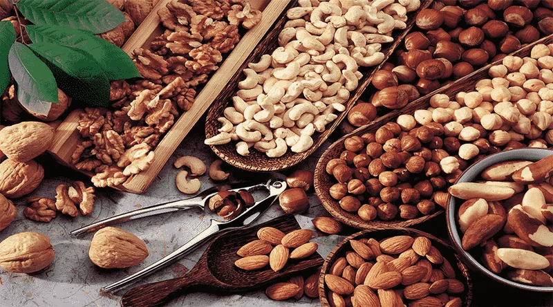 Sản phẩm assorted nuts bazzini 500x900 min — Công Ty TNHH Sản Xuất Thương Mại DVT — MST 0314778249