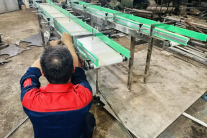 Sản phẩm bang tai PU tai thuc pham 2 300x199.jpg — Công Ty TNHH Chuyển Động Toàn Cầu — MST 0314780985