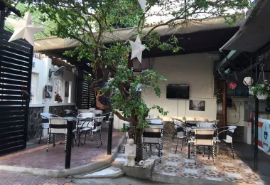 Sản phẩm dich vu sua chua quan cafe.jpg — Công Ty TNHH Trang Trí Nội Thất Tiến Khoa — MST 0314800166
