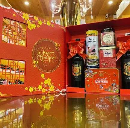 Sản phẩm hop qua tet 2023 dep sang trong dang cap y nghia va gia tot1669467910 — Công Ty TNHH Thương Mại Dịch Vụ Xuất Nhập Khẩu BF — MST 0314865205