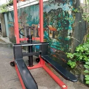 Sản phẩm xe nang tay cao cty e1016 300x300 — Xe Nâng Tay Quỳnh Vy - Công Ty TNHH Công Nghiệp Quỳnh Vy — MST 0314901527