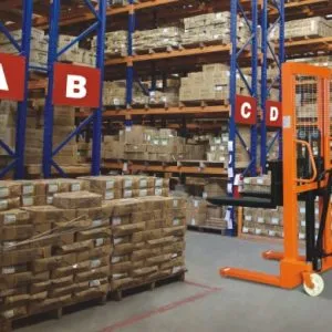 Sản phẩm xe nang tay cao gia re 300x300 — Xe Nâng Tay Quỳnh Vy - Công Ty TNHH Công Nghiệp Quỳnh Vy — MST 0314901527