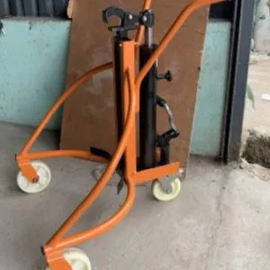 Sản phẩm xe nang thung phuy ytc0.3b 300x300 — Xe Nâng Tay Quỳnh Vy - Công Ty TNHH Công Nghiệp Quỳnh Vy — MST 0314901527