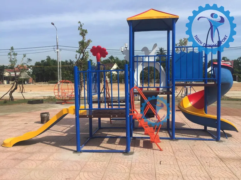 Sản phẩm cau truot mam non top nhung thiet bi vui choi duoc ua chuong1 — Thiết Bị Thể Thao Thiên Trường - Công Ty TNHH Sản Xuất Thương Mại Dịch Vụ Thể
Thao Thiên Trường — MST 0314901728