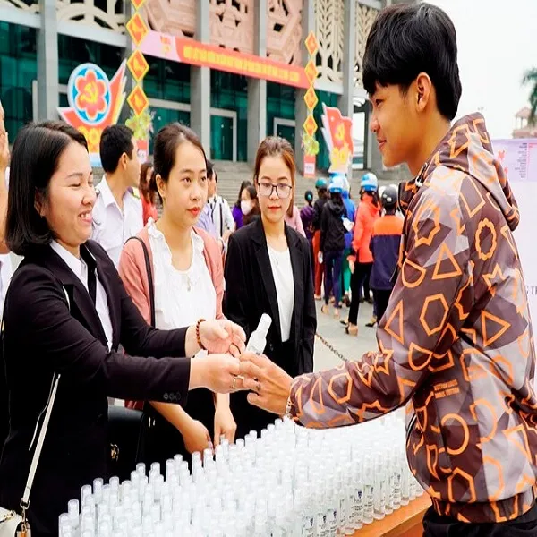 Sản phẩm doi chai nhua lay nuoc rua tay4 3734 — Bao Bì Nhựa Tiền Giang - Công Ty Cổ Phần Nhựa Tiền Giang — MST 0314906684